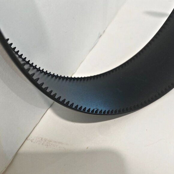 Vintage Headband Black Shiny Plastic Tapered Hair Fashion Accessory - Picture 4 of 4